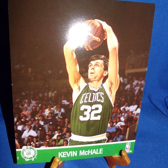 Vintage OFFICIAL NBA HOOPS BASKETBALL PRINT KEVIN McHALE - BOSTON CELTICS 1991 - Picture 2 of 4
